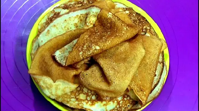 Тонкие блинчики с дырочками 
