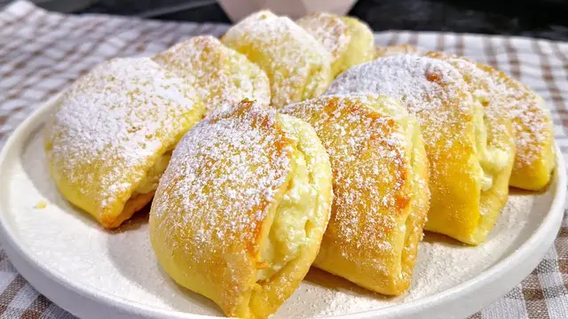 Нежные сочники с творогом 