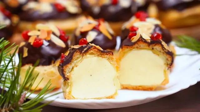Самые вкусные эклеры с кремом