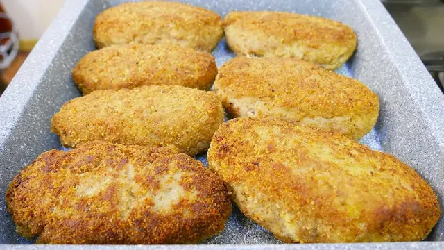 Мясные зразы на сковородке