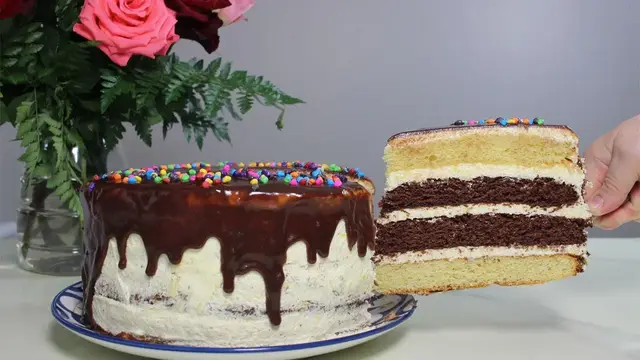 Вкусный торт Птичье молоко на манке