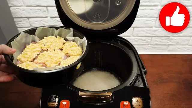 Сочная курица под сыром в мультиварке 