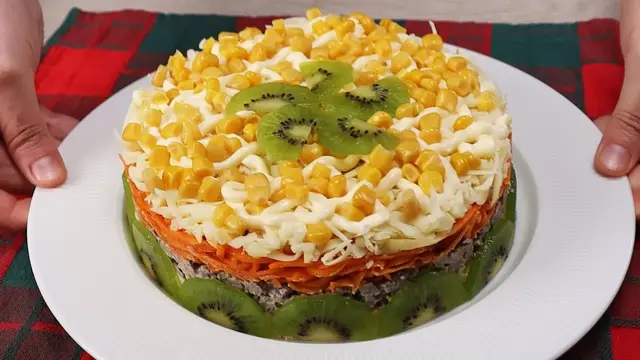 Слоёный салат с говядиной на праздничный стол 