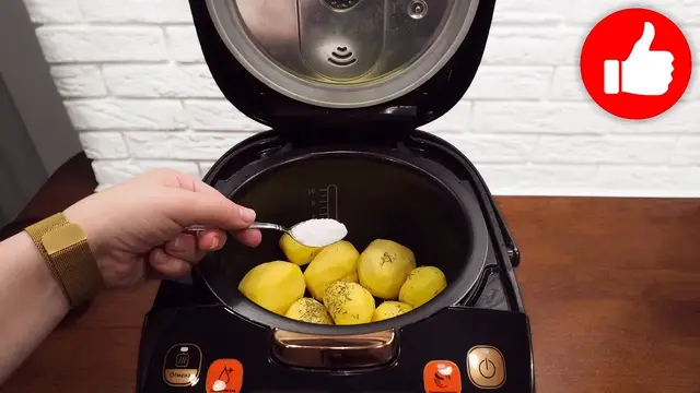Как приготовить картошку в мультиварке вкусно