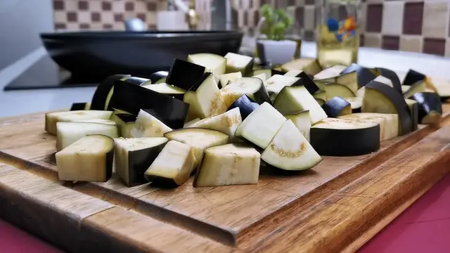Баклажаны с макаронами