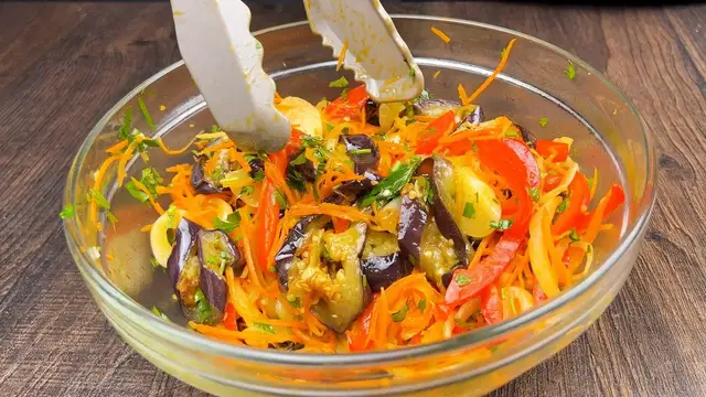 Вкусные маринованные баклажаны