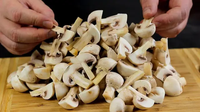Шампиньоны маринованные по-корейски