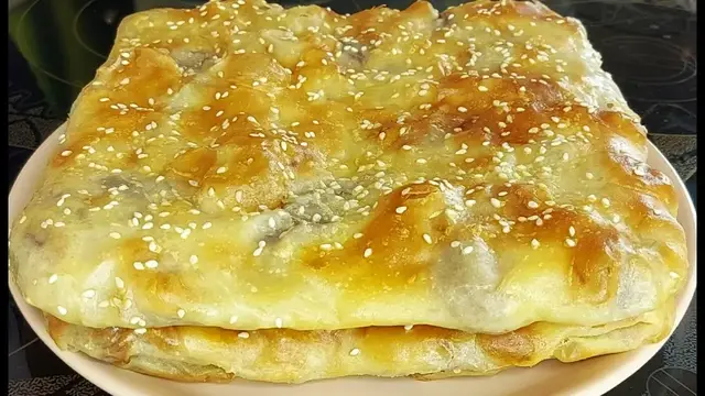 Узбекская мясная лепешка