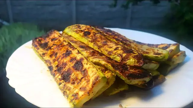 Вкусные кабачки на мангале