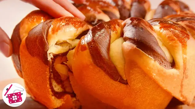 Необыкновенный пирог с шоколадом и яблоками