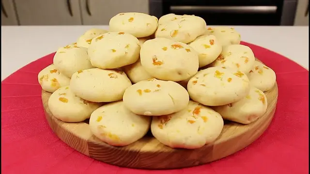 Постные печенье с курагой 