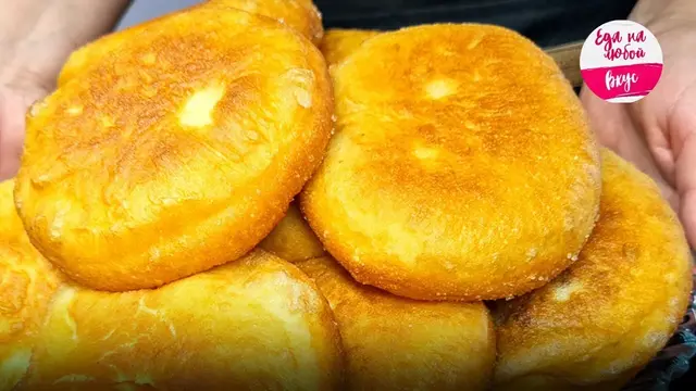 Жареные пирожки с куриными сердечками