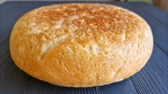 Домашний хрустящий хлеб на сковородке  
