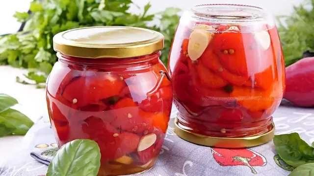 Вкусный маринованный перец без масла и кожицы на зиму