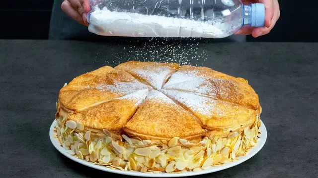 Вкусный торт из слоеного теста