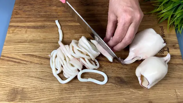 Вкусный салат Дальневосточный