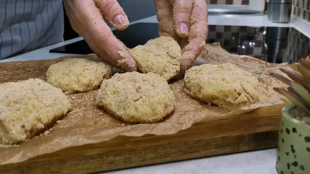 Очень вкусные капустные котлеты