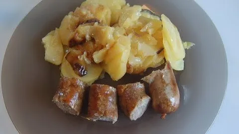 Картошка с домашней колбасой