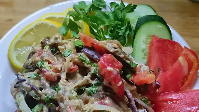 Вкуснейший салат из баклажан