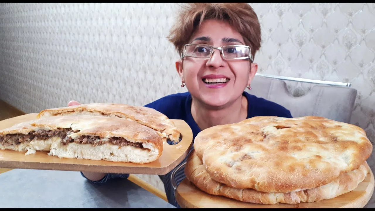 Хачапури с мясным фаршем
