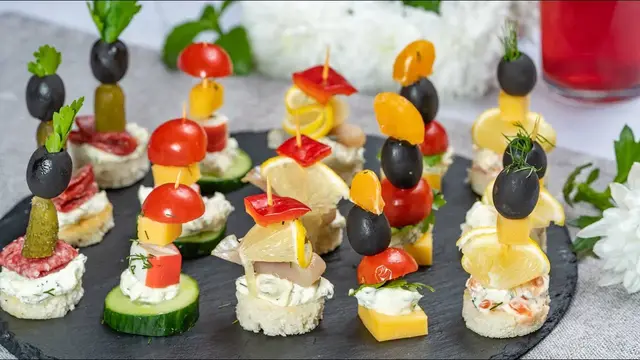 Канапе на шпажках на праздничный стол