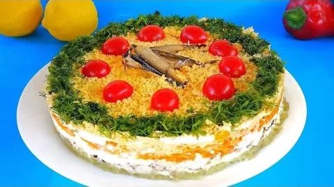 Необычный салат со шпротами на праздничный стол