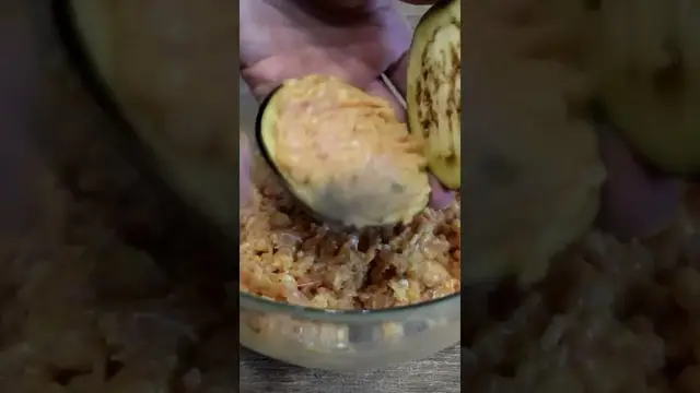 Простые баклажаны на сковороде