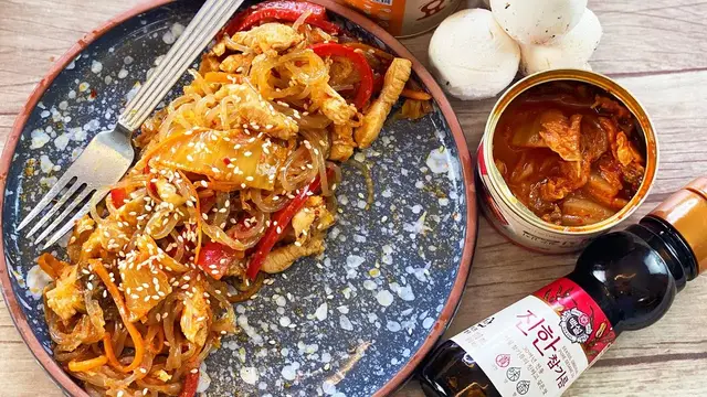 Чапче по-корейски - праздничное корейское блюдо из лапши