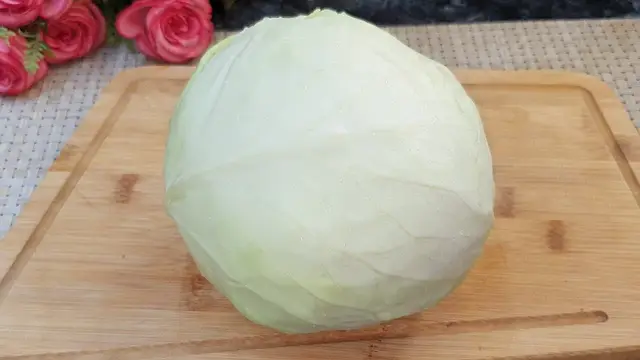 Лёгкий и быстрый салат из капусты