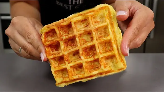 Самые вкусные сырные вафли на скорую руку