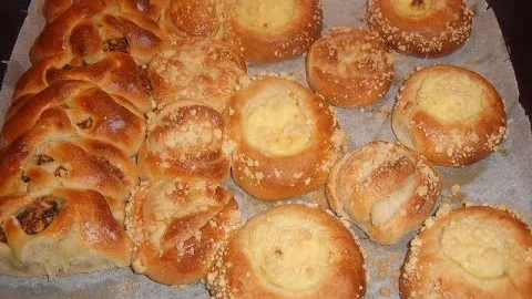 Вкусные плюшки и ватрушки