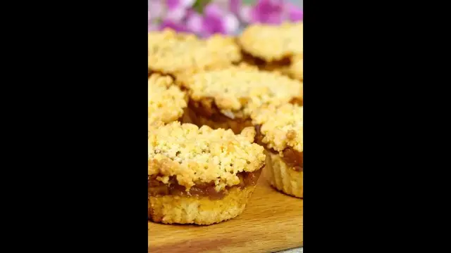 Песочное печенье с яблоками