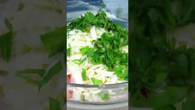 Ароматные оладьи с ветчиной и сыром