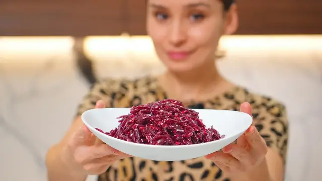 Очень вкусный салат из свеклы за 5 минут