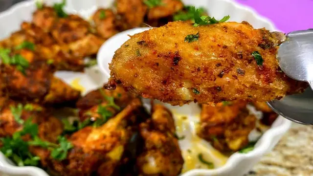 Куриные крылышки с хрустящей корочкой в духовке 