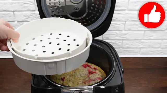 Вкусный и нежный пирог в мультиварке