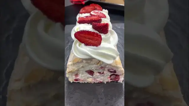 Меренговый рулет