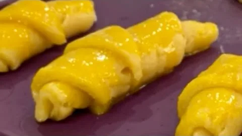 Выпечка из песочного теста с творогом