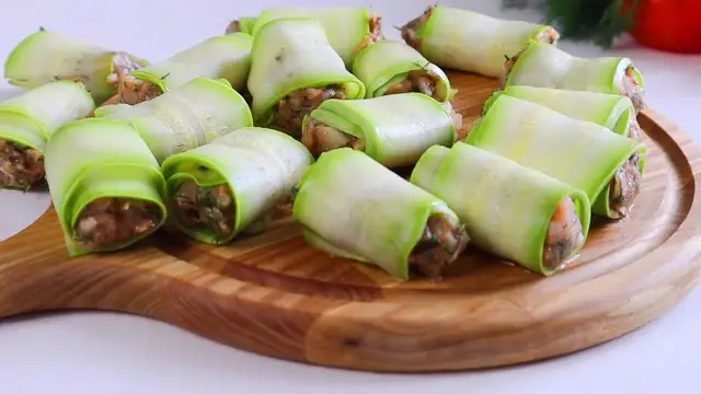 Рулетики с кабачков и фарша