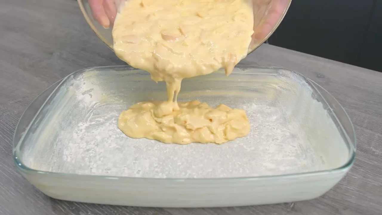 Шарлотка с яблоками 