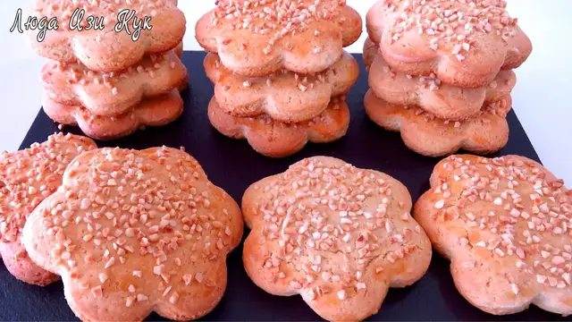 Молочные коржики с ореховым вкусом