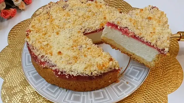 Очень вкусный творожный пирог с джемом