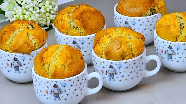 Очень вкусные куличи в чашке
