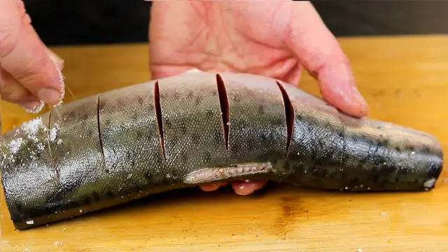 Сочная горбуша с овощами в духовке