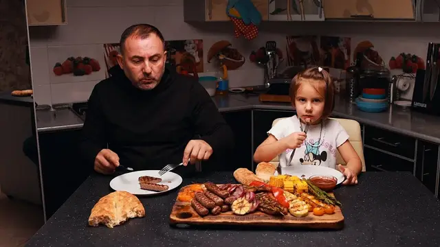 Мясо на гриле с овощами