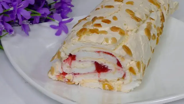 Меренговый рулет 