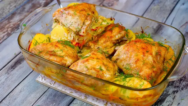 Куриные бедрышки с картошкой