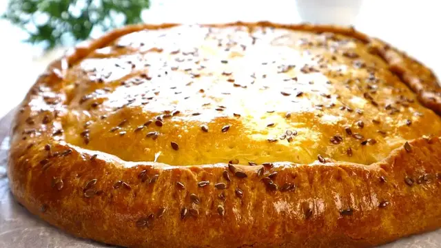 Самый вкусный пирог с капустой и фаршем