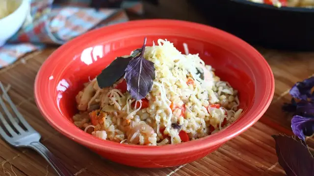 Ризотто из булгура с морепродуктами 
