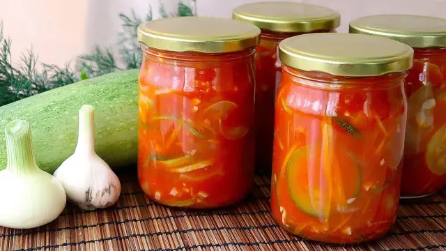 Хрустящий салат из кабачков на зиму